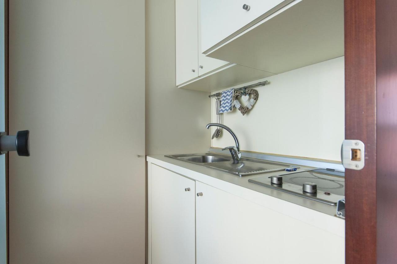 Youhosty - Duomo Studio Apartment Milán Exteriér fotografie